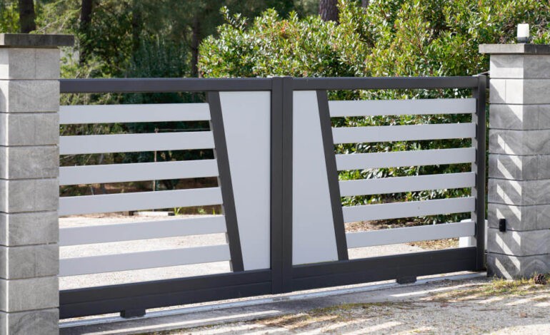  Portails aluminium ou bois : comment choisir son portail sur mesure ? 